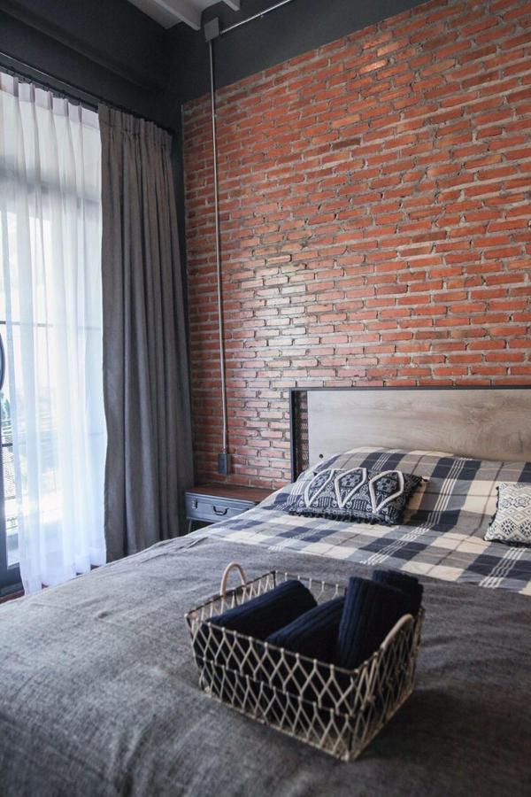 Signature Coffee & Bed Chiang Mai Exterior photo