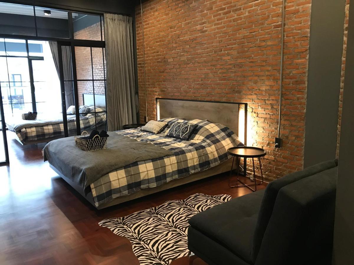 Signature Coffee & Bed Chiang Mai Exterior photo