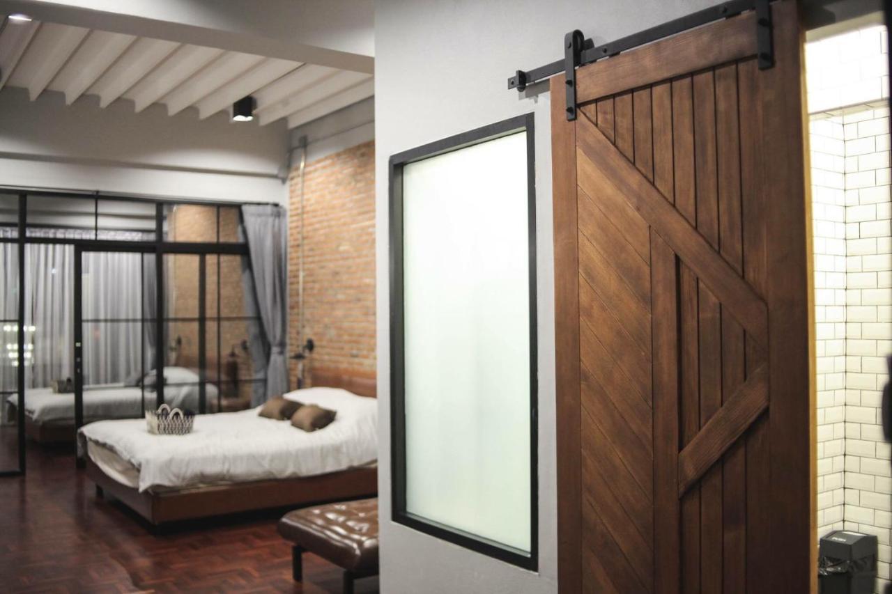Signature Coffee & Bed Chiang Mai Exterior photo