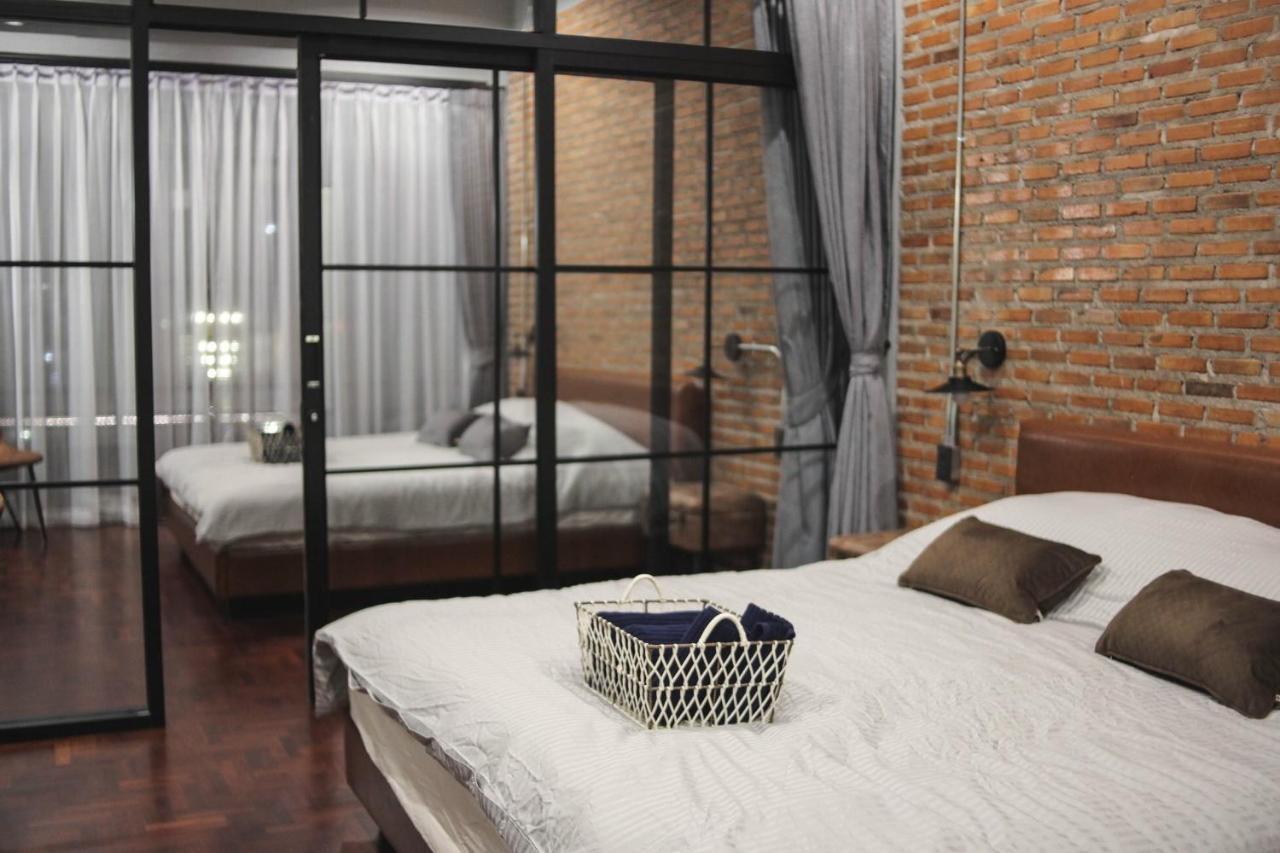 Signature Coffee & Bed Chiang Mai Exterior photo