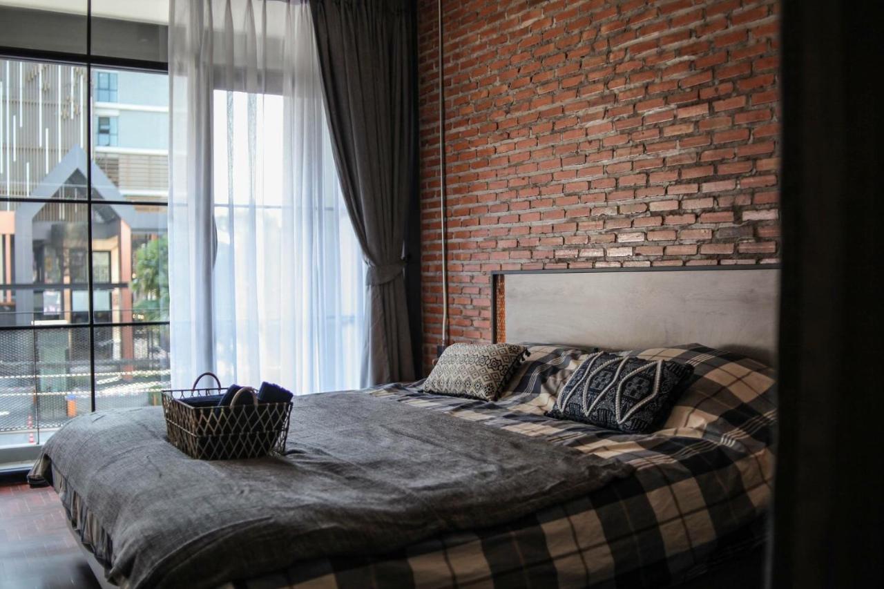 Signature Coffee & Bed Chiang Mai Exterior photo